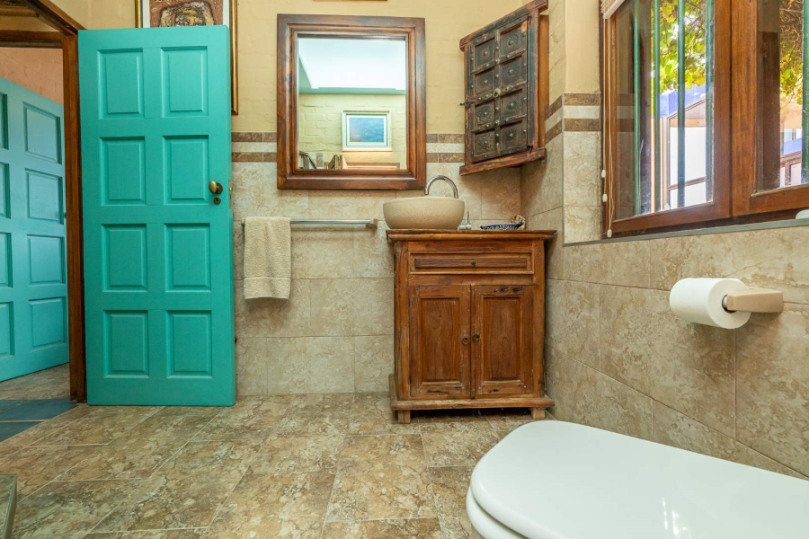 4 Bedroom Property for Sale in Gordons Bay Western Cape